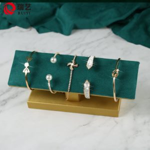 Spot fashion européen rétro vert porte-bijoux en cuir brossé bracelet montre présentoir à bijoux présentoir de stockage de bijoux – Image 3