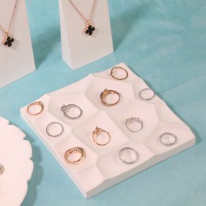Présentoir à bagues en résine, boucles d'oreilles créatives, plaque de rangement et de finition, porte-bague polygonal, accessoires d'affichage de paires d'alliances – Image 2
