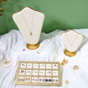 Présentoir à bijoux Flanelle multicolore, bijoux à bords dorés, bagues, boucles d'oreilles, collier, support à pendentifs, accessoires d'affichage à combinaison créative – Image 7