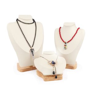 Présentoir de collier de cou de portrait de bijoux, support de pendentif de cou de modèle de comptoir, support de bijoux de base en bois haut de gamme – Image 4