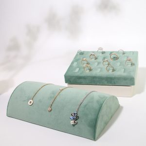 Porte-bijoux, présentoir, flanelle rose, collier de fenêtre, accessoires de présentation de bijoux en bague, accessoires de présentation de bijoux haut de gamme. – Image 3