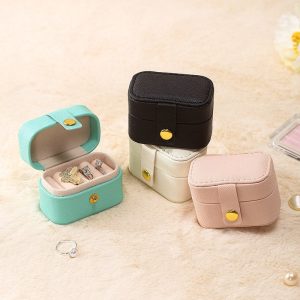 Spot transfrontalier petite et pratique boîte à bijoux mini boîte à bijoux portable rangement de voyage boucles d'oreilles boîte à bagues en gros – Image 2