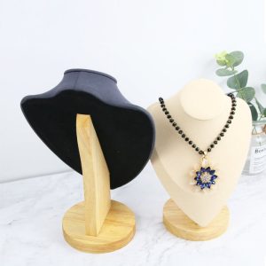 Mode en bois modèle de portrait européen et américain collier de bijoux en flanelle présentoir accessoires de tir de bijoux – Image 2