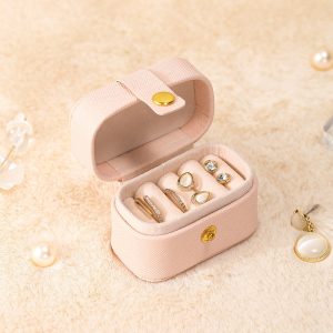 Spot transfrontalier petite et pratique boîte à bijoux mini boîte à bijoux portable rangement de voyage boucles d'oreilles boîte à bagues en gros – Image 6
