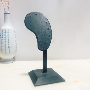 Nouveaux produits créatifs , support de boucle d'oreille en flanelle support de boucle d'oreille en pu dans le support de boucle d'oreille, accessoires de diffusion en direct, une pièce est envoyée au nom des autres. – Image 6
